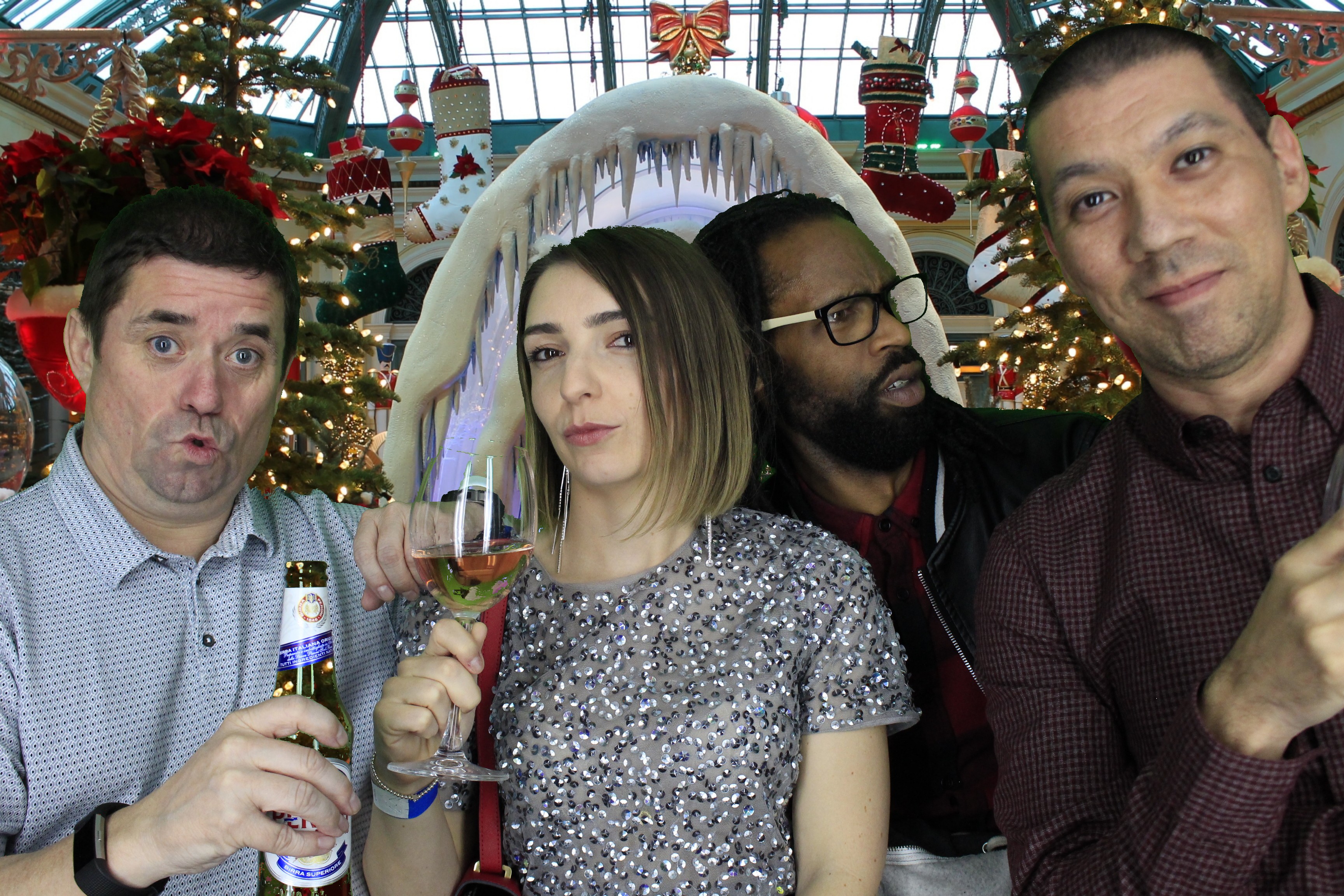 Guardian Christmas Party | View more photos from the event at gallery.myphotoboothexperience.co.uk/u/MyPhotoBoothExperienceLtd/Guardian-Christmas-Party